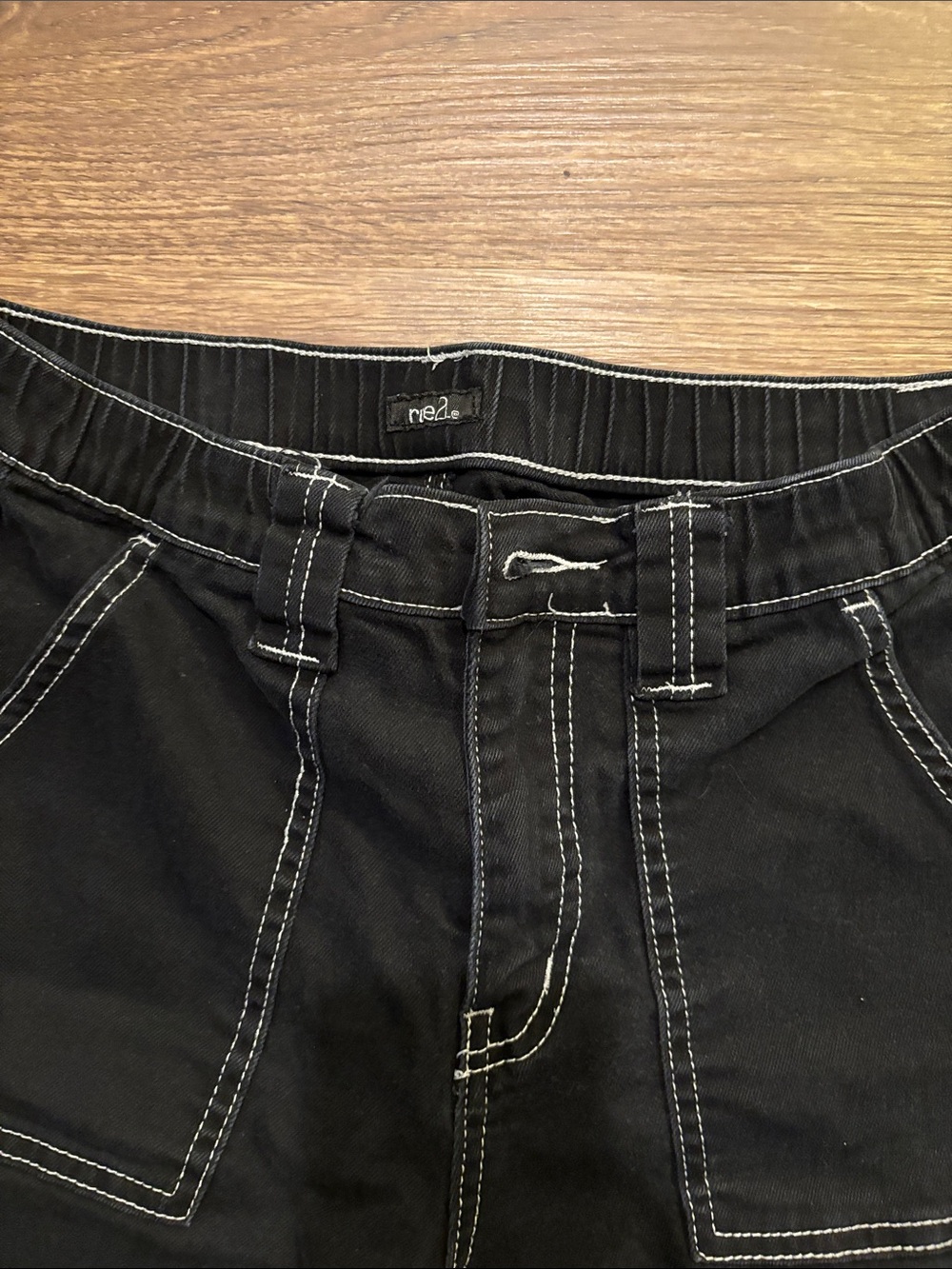 Rue21 Skater Pant Black Cargo Pants Y2K white Contrast Stitching Juniors M - Picture 4 of 6